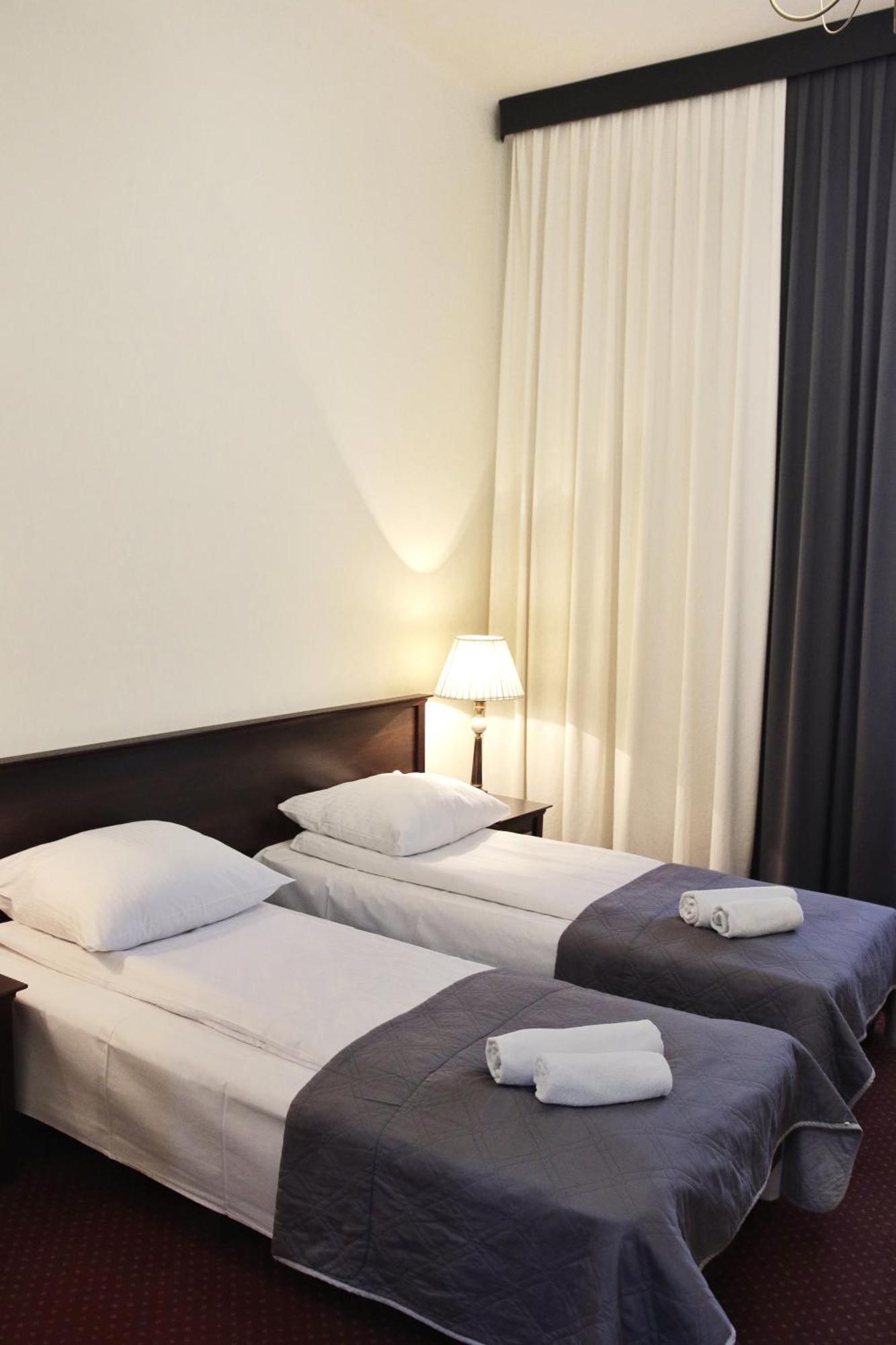 Savoy Bed & Breakfast Spała Eksteriør bilde