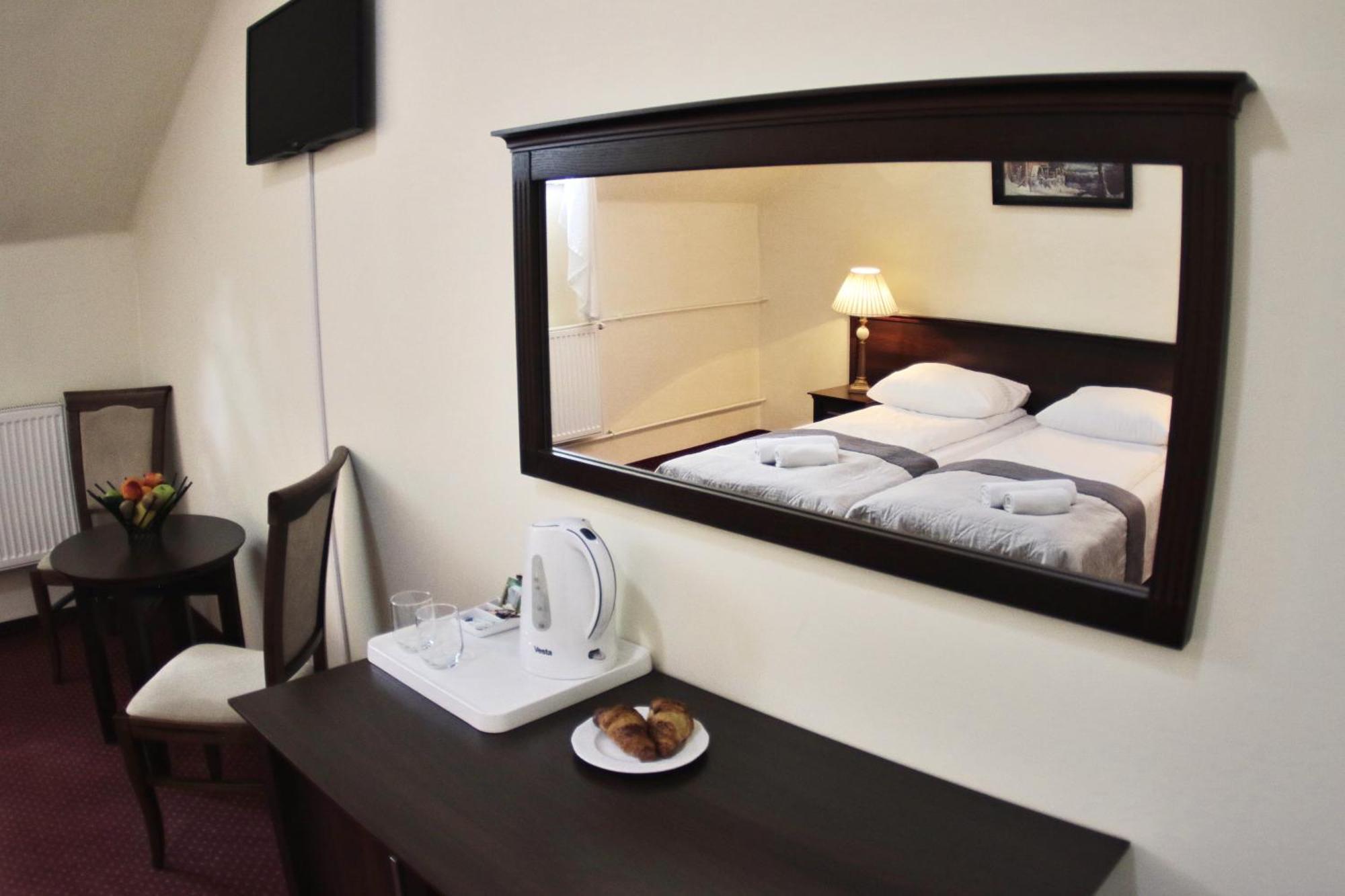 Savoy Bed & Breakfast Spała Eksteriør bilde