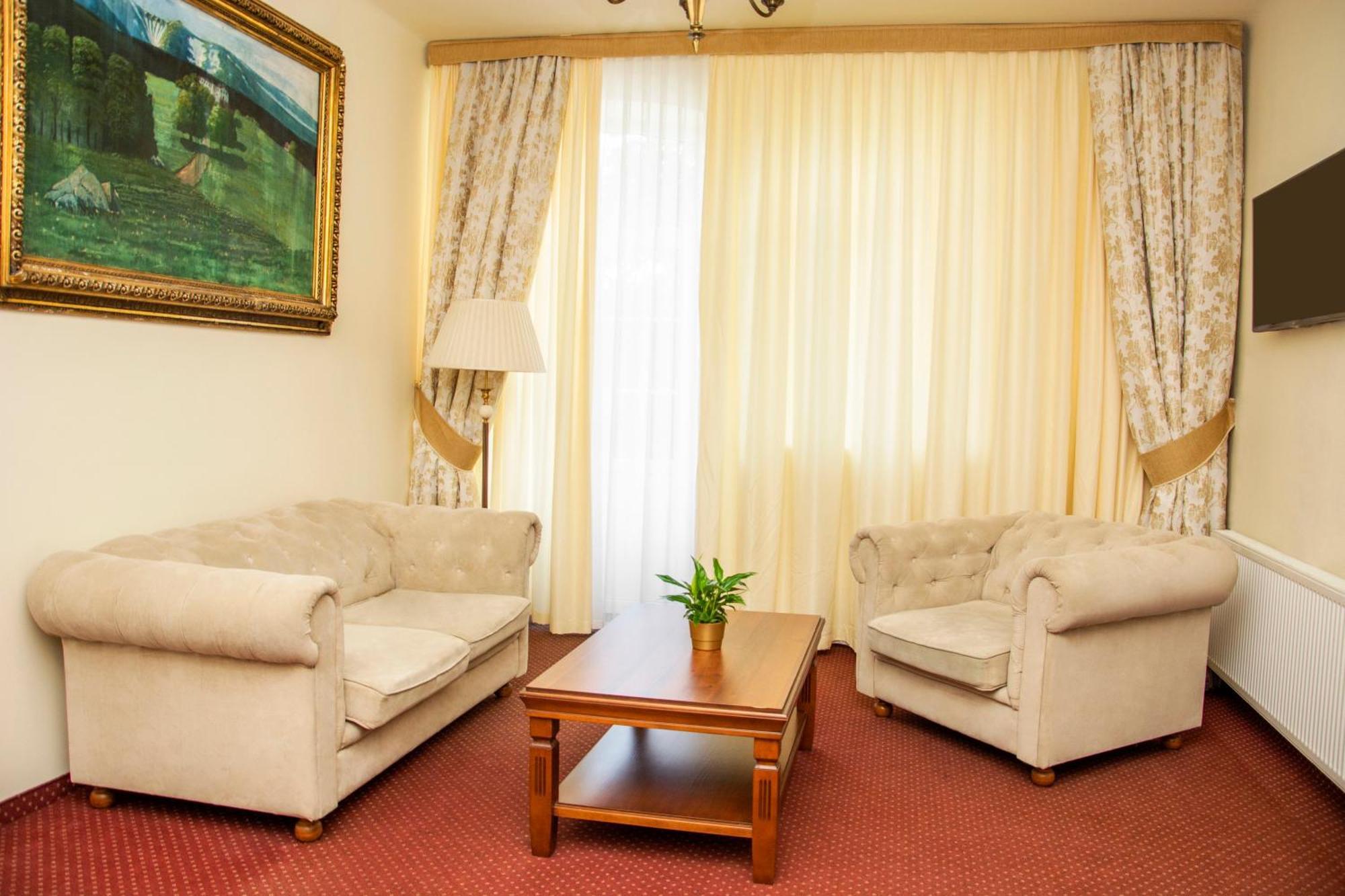 Savoy Bed & Breakfast Spała Eksteriør bilde