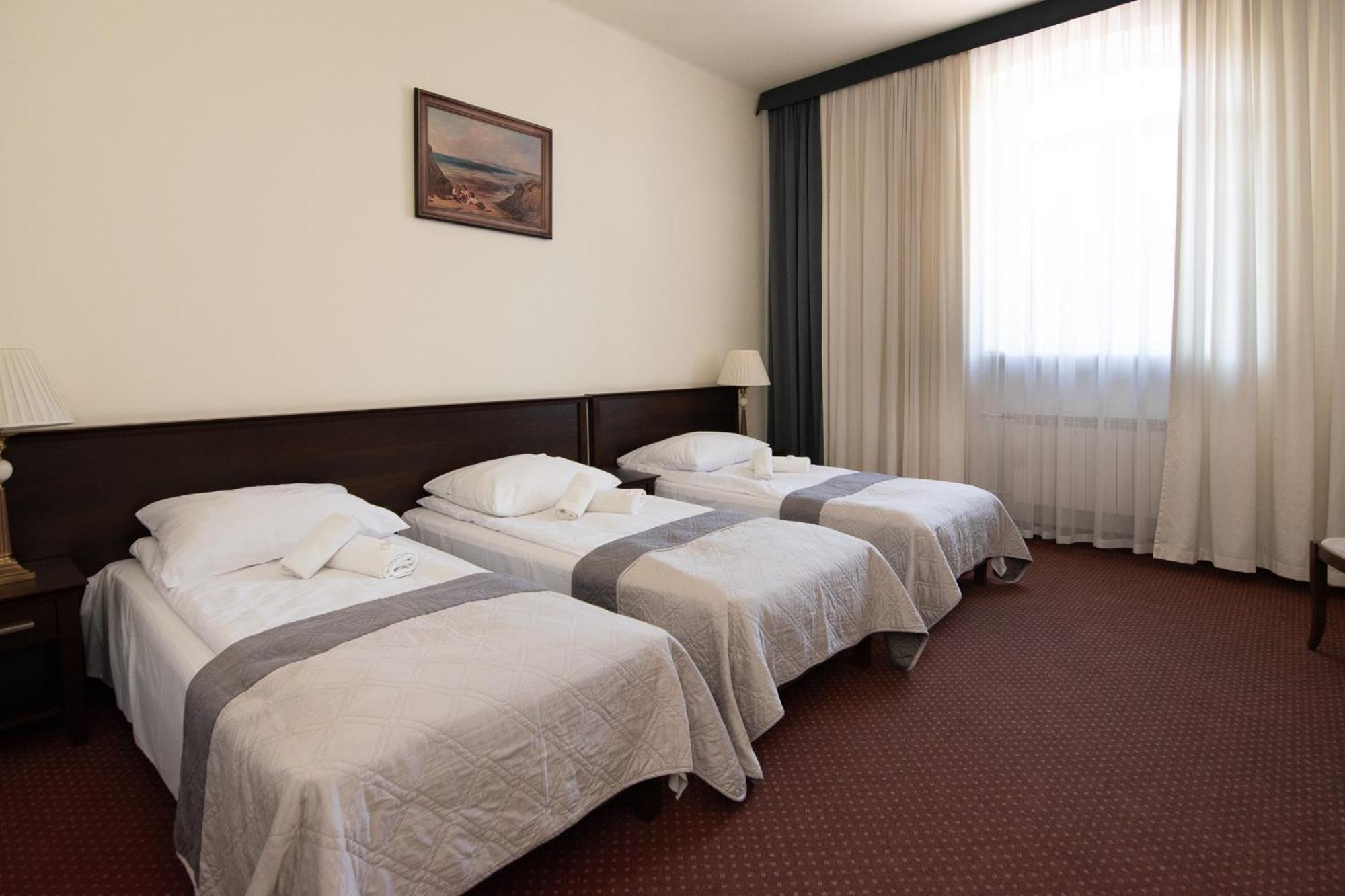 Savoy Bed & Breakfast Spała Eksteriør bilde